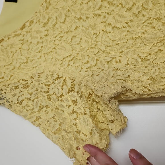 Liz Claiborne yellow lace top, S - Picture 4 of 5